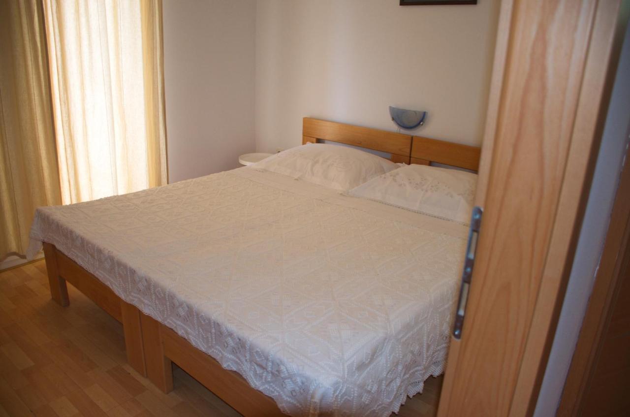 Apartments Marea Novalja Exterior photo