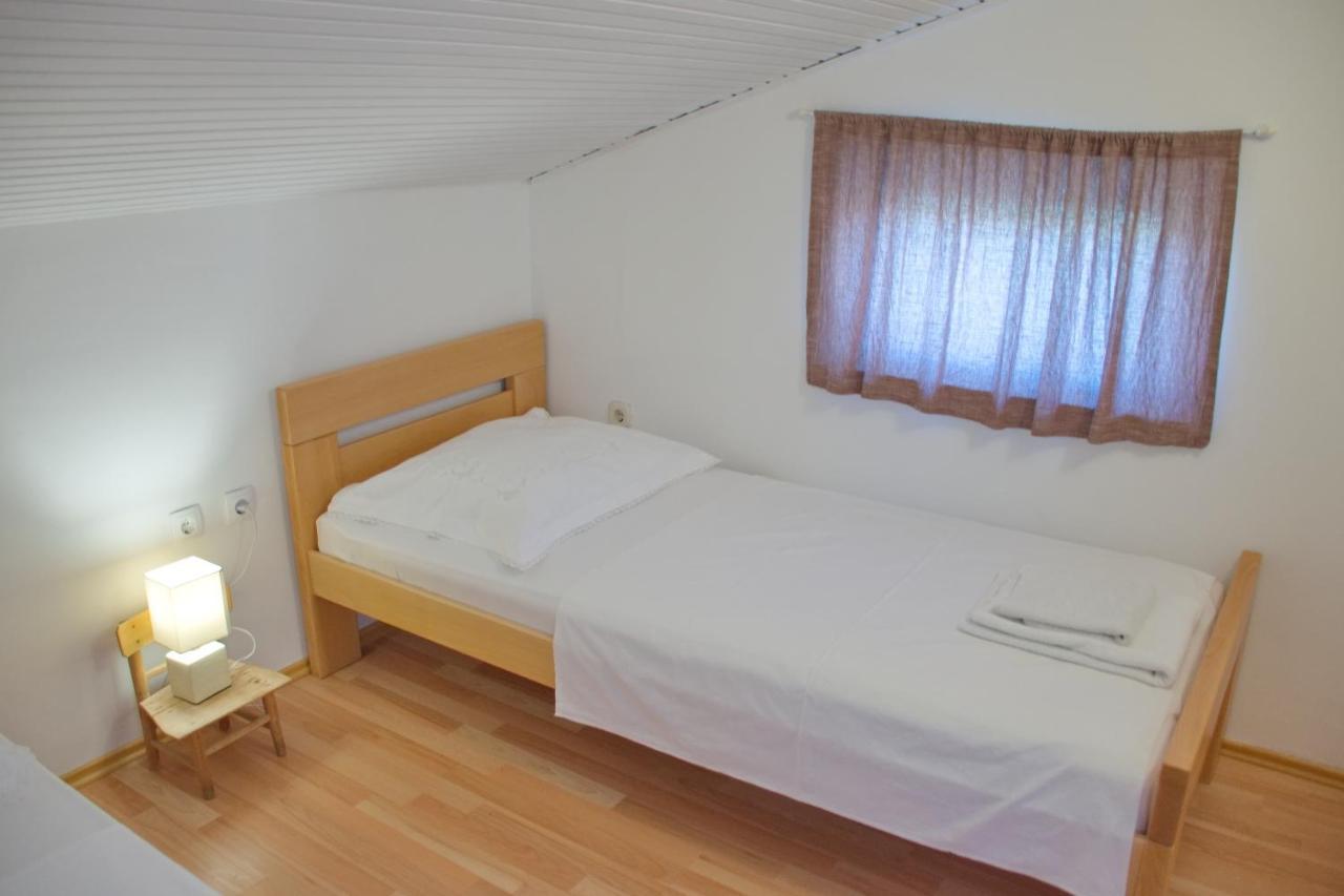 Apartments Marea Novalja Exterior photo